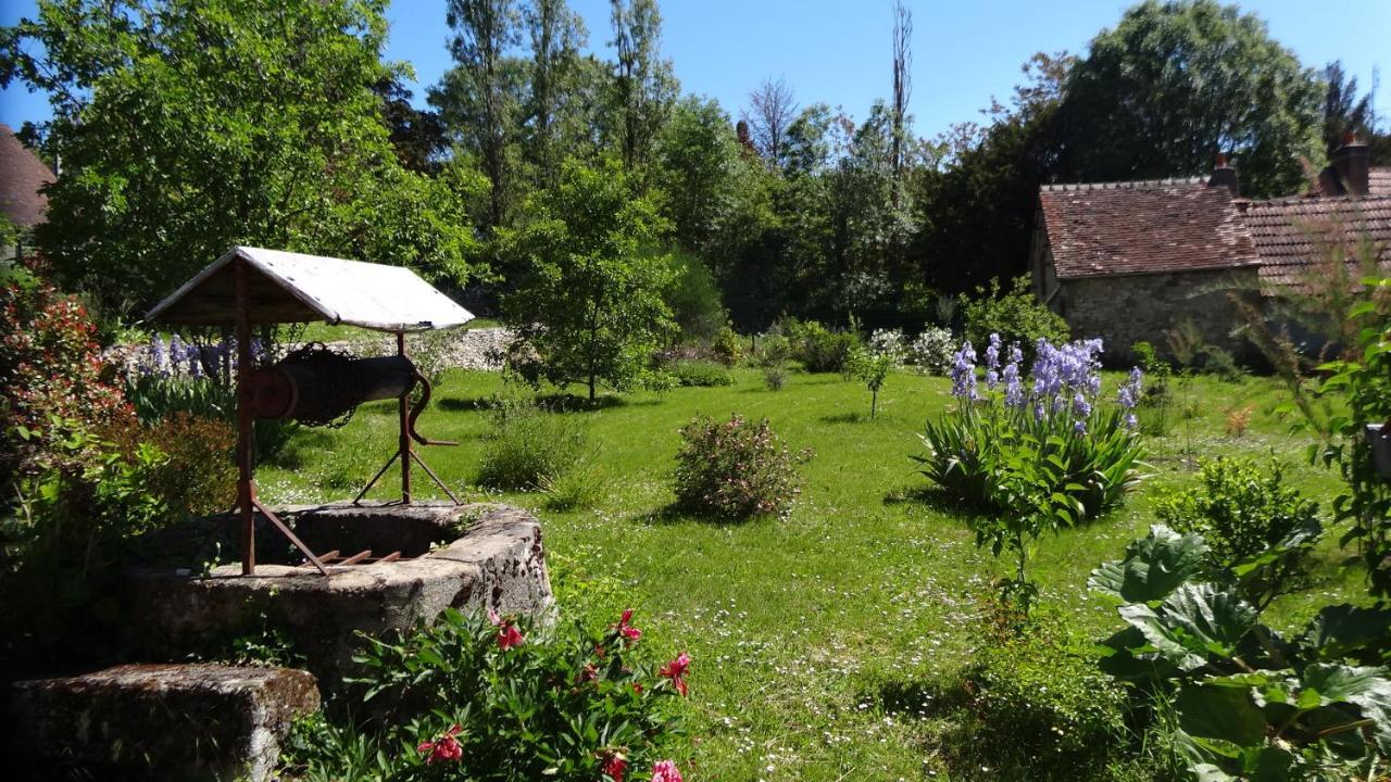 Villa Chez Celestine Souvigny Exterior foto